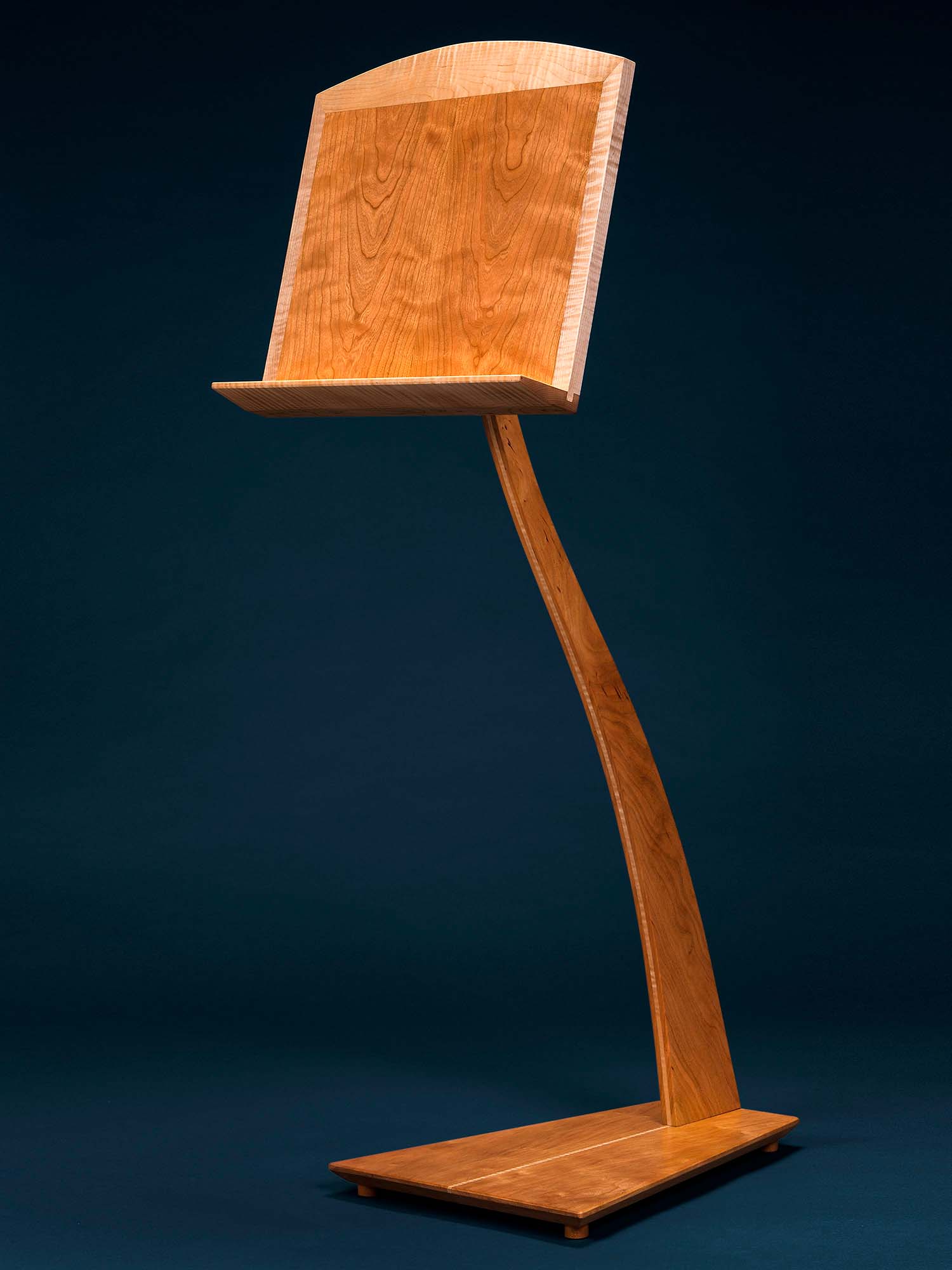 SM Music Stand in Cherry